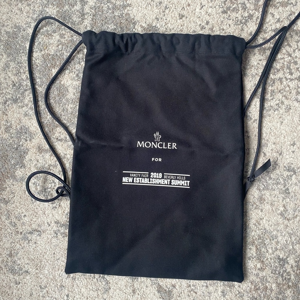 MONCLER VANITY FAIR 2019 BEVERLY HILLS NEW ESTABLISHMENT SUMMIT Drawstring Bag